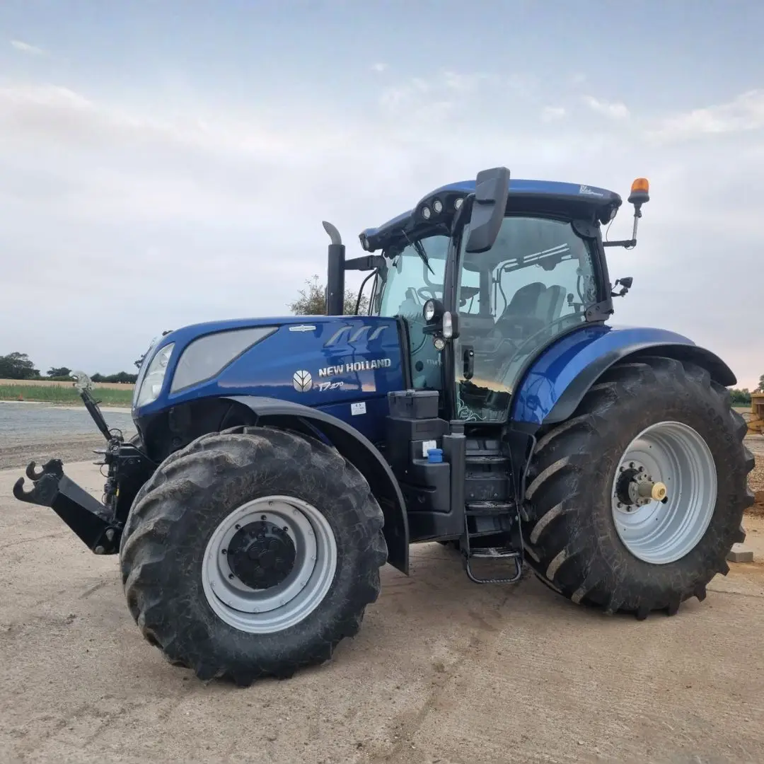 New Holland T7 270